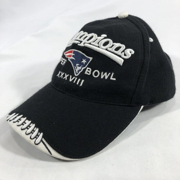 New England Patriots Super Bowl XXXVIII Champions Black Football Hat Cap Men NFL - Picture 2 of 10